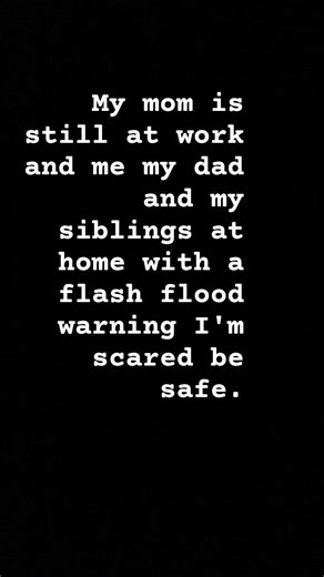 I just got a flash flood warning ⚠️ mg um so frickin scared be safe