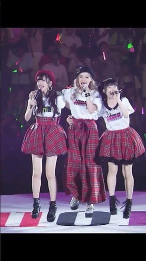 【#ライブ映像 公開中】Kiss！Kiss！Kiss！ / #Buono! (#嗣永桃子 #夏焼雅 #鈴木愛理) Buono!ライブ2017 〜Pienezza！〜