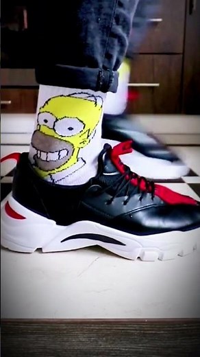 Epic Shoe Smashes – Random Objects Don’t Stand a Chance! 💣👟