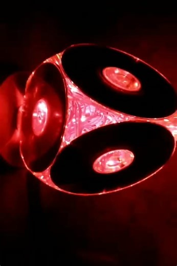 CD DISC NIGHT Lamp - How to Make #Lamp from Old CDs #Lifekaki #Crafts #DIY #lampada