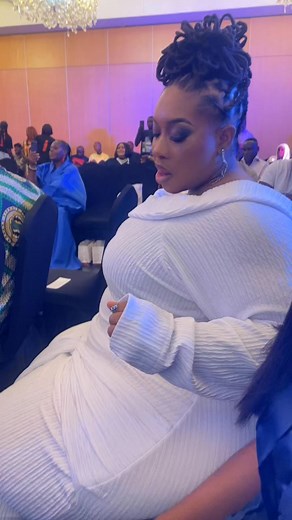 Be in chair dancing 😂😂😂🤣🤣 | nikkidibbles