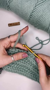 128K views · 994 reactions | Half Double Crochet in the back loop only ✨ hdc blo #halfdoublecrochet #mccdesignz | Marisa Mccdesignz | Facebook