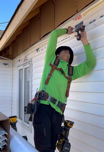 How to Effectively Join J-Channel in Vinyl Siding