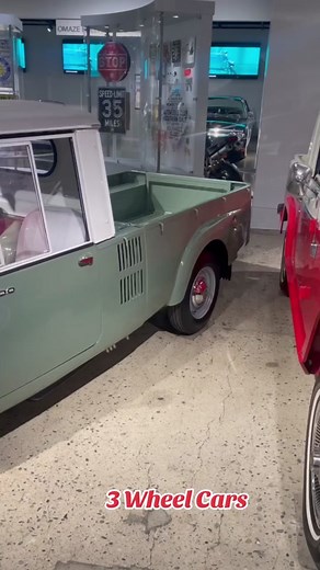 3 Wheels Anyone? 1961 Mazda T600 or 1955 Fuji Cabin 5A 🤔 on the 3rd Floor now! #japanesecars #petersenmuseum #uniquecars #japanese #cars
