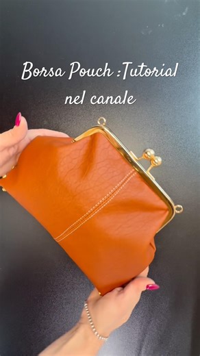 Non crederai mai che l'ho fatta io! 👜✨ #DIYClutch