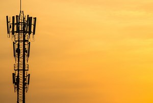 Cops Can Find the Location of Any Phone in the Country in Seconds, and a Senator Wants to Know Why