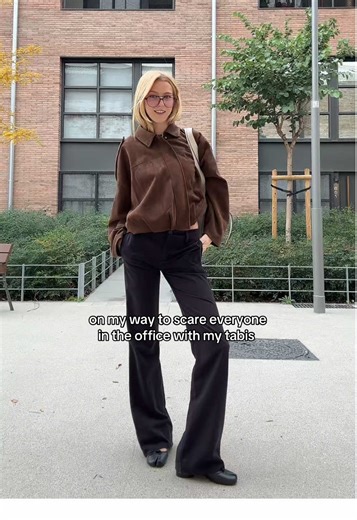 Obsessed is an understatement, these heeled tabi ballerinas are perfection! #tabis #tabishoes #tabiballerinas #outfitinspo