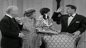 Watch I Love Lucy Season 1 Episode 1 - The Girls Want To Go To the Nightclub