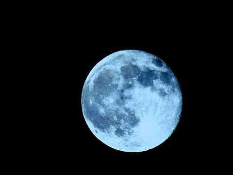 Beautiful Full Moon Rise through 900mm Telescope 4x timelapse V10189
