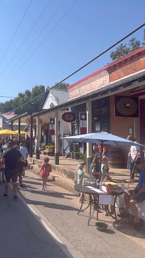 The Scarecrow Festival in Chappell Hill never disappoints! Over 200 vendors for every kind of shopping you could imagine, food, live music, and cold drinks to keep you refreshed while you explore! | Visit Brenham/Washington County, Texas