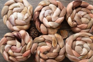 Hand-dyed 21 Micron Merino Wool Top/roving 'grouse' 100g - Etsy UK