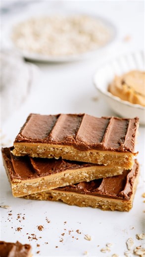 Six Sisters' Stuff | Easy Recipes on Instagram: "These Lunch Lady Peanut Butter Bars are our favorite dessert for showing someone a little extra love. The full batch makes enough for two quarter sheets or a half sheet and tastes like the perfect little bit of nostalgia ❤️ Find the full recipe 3 different ways: 👉🏼 Visit our website and search “lunch lady” 👉🏼 googling “six sisters lunch lady bars” 👉🏼 typing “recipe” in the comments and we’ll send you the link for when you need it"