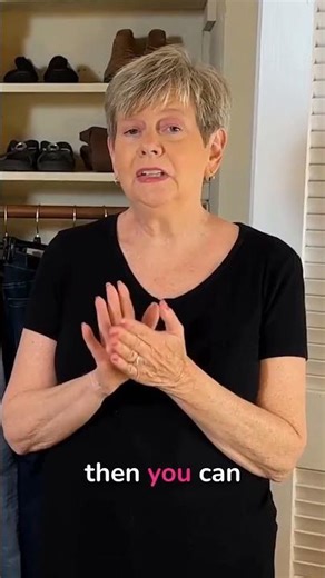 Declutter Your Closet: The Tote Test & Project 333!