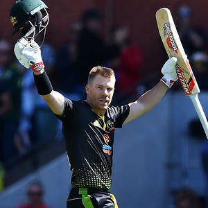 David Warner brought up his maiden century off the final ball of Australia's innings! Warner's full innings highlights: cricketa.us/32Q4zSV | cricket.com.au