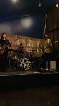 Alien Chase at The Escondite