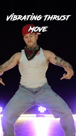 Vibrating Hip Thrust Dance Move 😳#dancemoves #hipthrust #magicmike #masculine