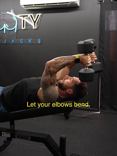 Skull Crushers Technique for Optimal Tricep Workout