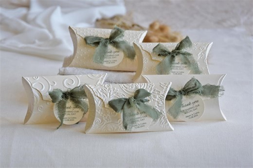 Vienna Ivory Favor Boxes – Set of 5 Shimmer Pillow Gift Boxes With Ribbon and Custom Tag for Wedding, Baptism, or Events - Etsy