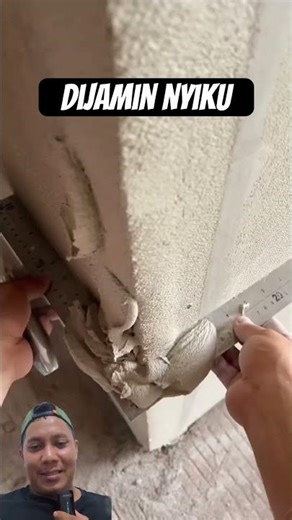 Cara meratakan acian sudut dinding #shorts #diy #craft #pertukangan #konstruksi