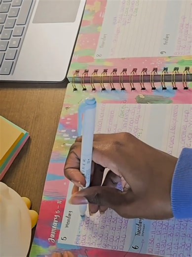 Binder Set Up for College: Organize Your School Year