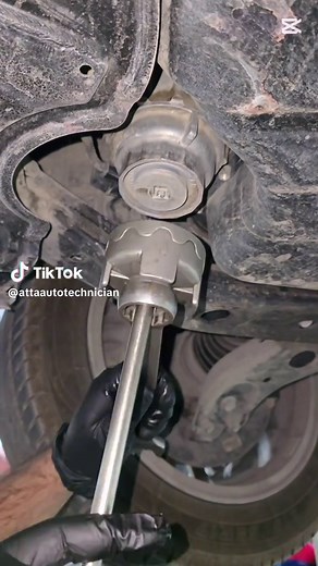 How to Change Engine Oil & Filter on a Toyota Camry