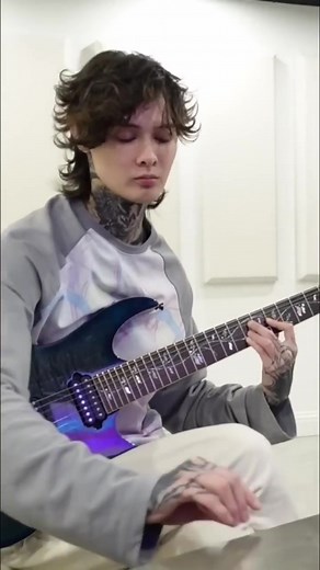 Tim Henson >>> sur TikTok