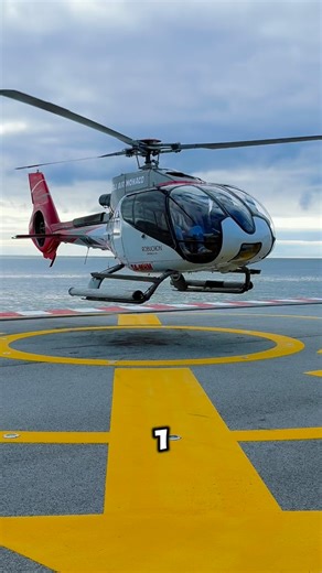Mickael Raimondi on Instagram: "🚨 À ne surtout pas manquer ! Et non, je n’ai pas gagné au loto… Ici, tu peux t’offrir une expérience totalement unique à un budget plus qu’abordable 🚁✨ Ok, le vol dure seulement 6 minutes, mais crois-moi, le privilège de décoller au-dessus de Monaco, à bord d’un hélicoptère haut de gamme, avec une vue panoramique entre mer, montagnes et villas mythiques… ça n’a clairement pas de prix 🤍 Et le meilleur dans tout ça ? Après le vol, tu peux prolonger le moment avec