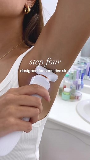 Smooth underarms with no nicks, cuts, or ingrown hairs! Shop Flawless Underarm at the link in our bio ✨ @activecactus #finishingtouchflawless