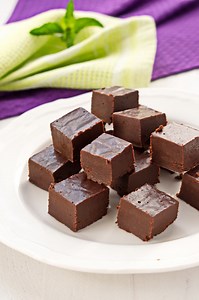 Bavarian Mint Fudge Recipe - Easy Step-by-Step Guide | COOK.ME