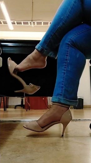 Dangling high heel shoes