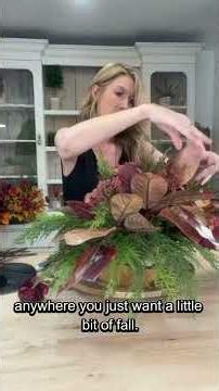 Fall Magnolia Leaf Centerpiece