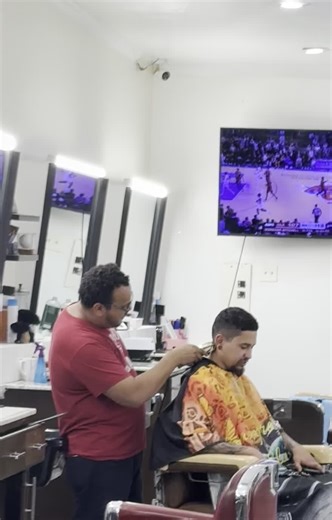 Gentlemen’s choice barbershop (@gentlemenschoicebarber)’s videos with Working - Katchafire