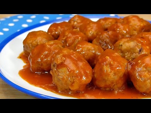 Delicious Meatballs with Tomato Sauce Secret Revealed!