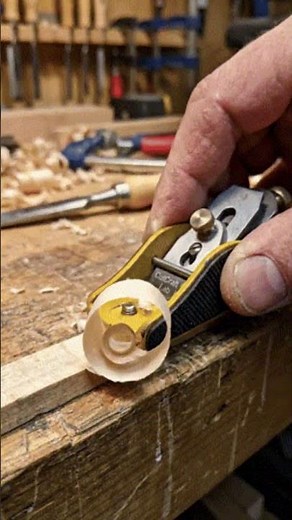 Mini Precision Box Cutter Plane 🔧📦🪵 | Perfect Clean Shaping! #short#MiniTools#DIYTools