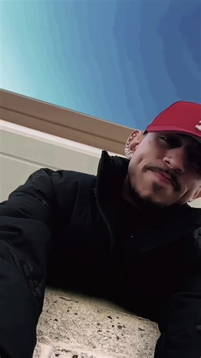 Honestly is there someone that doesn’t like dimples ? 🤔 | Dimples