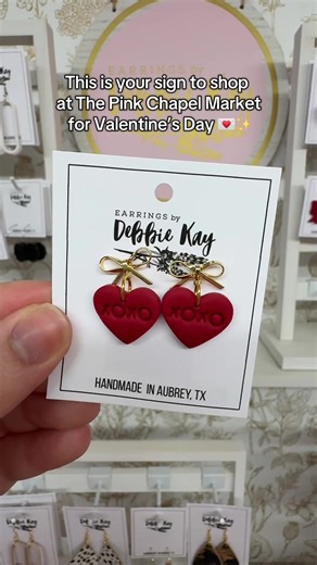 Need a Valentine’s Day gift?! Come check us out!💌✨🥰 The Pink Chapel Market📍⭐️ #thepinkchapelmarket #shopsmall #lewisville #dallas #mckinney
