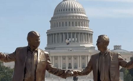 Mysterious Statue of Trump and Epstein Holding Hands Appears at US Capitol