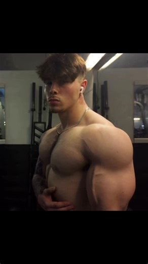 @karlcooperr | Chest + biceps Code Karl at Gymshark #gym #fitness #physique #bodybuilding #motivation #gymmotivation #workout #gymreels #aesthetic... | Instagram