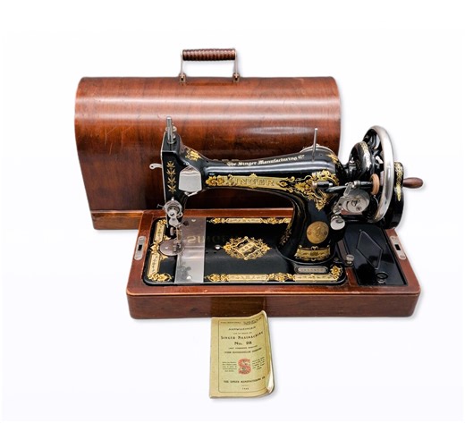Singer 28K Hand Crank Sewing Machine – 1926 - Etsy