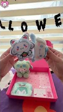 Packing a color theme lucky scoop order for Nevaeh! She likes blue, green and all Sanrio characters!