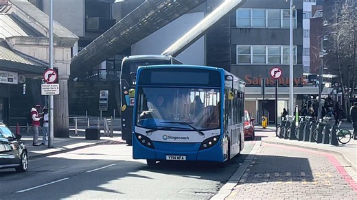 Here’s Stagecoach Midlands 37110 (Nuneaton depot) seen arriving into pool meadow @DE Transport Explorer