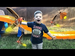 Caleb & Mommy Play Outside and Catch Lightning Bugs Fireflies!