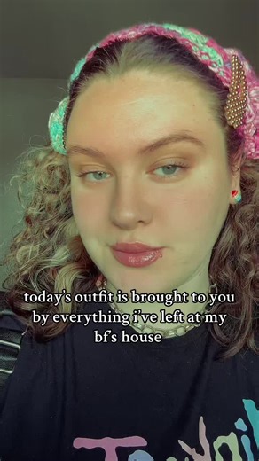 the purple nurple (@kristaadaa)’s videos with original sound - Kat ☮️