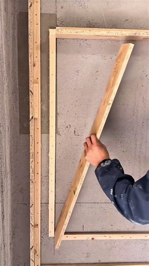 How to Build a Floating TV Feature Wall #craftsmanship #diy #craftsman