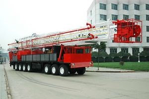 [Hot Item] Oil and Gas Oilfield Well Truck Mounted Mobile Zj40 Workover Rig
