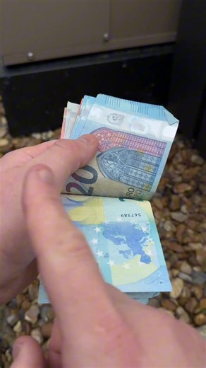 @big_money_uk on Instagram: "#money #asmr"