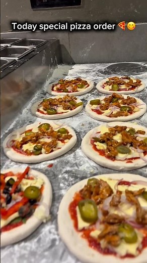 🍕 Special Bulk Pizza Order! 🔥 So Many Pizzas in One Go 😍 #Shorts #pizza #samirdailydiary