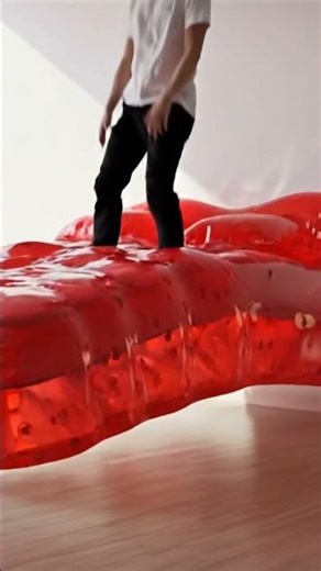 You Will Want to Watch This Scene in Slow Motion 100 Times! Jelly Bed