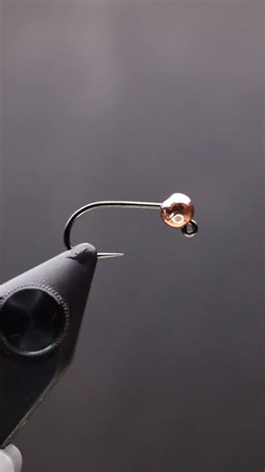 Fly of the Week ~ Tungsten Bunny Leech This week only- 🎯Buy it for $1 when you order 10 or more, mix and match colors 🎯 Tie it with our new material bundles for $19 Links in that bio up there . . #smittysflybox #troutflies #flyoftheweek #flybox #flytyingmaterials #flytyingbench #flytying #learntotieflies #eurojigstreamer | Smitty's Monthly Fly Box