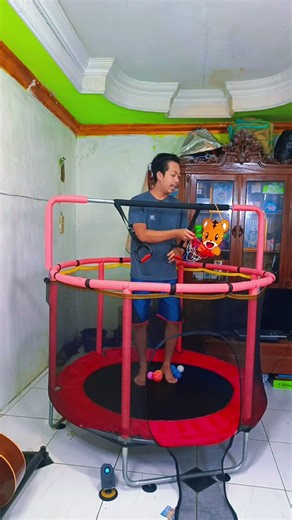 trampoline review almost fell 😂 #review #shorts